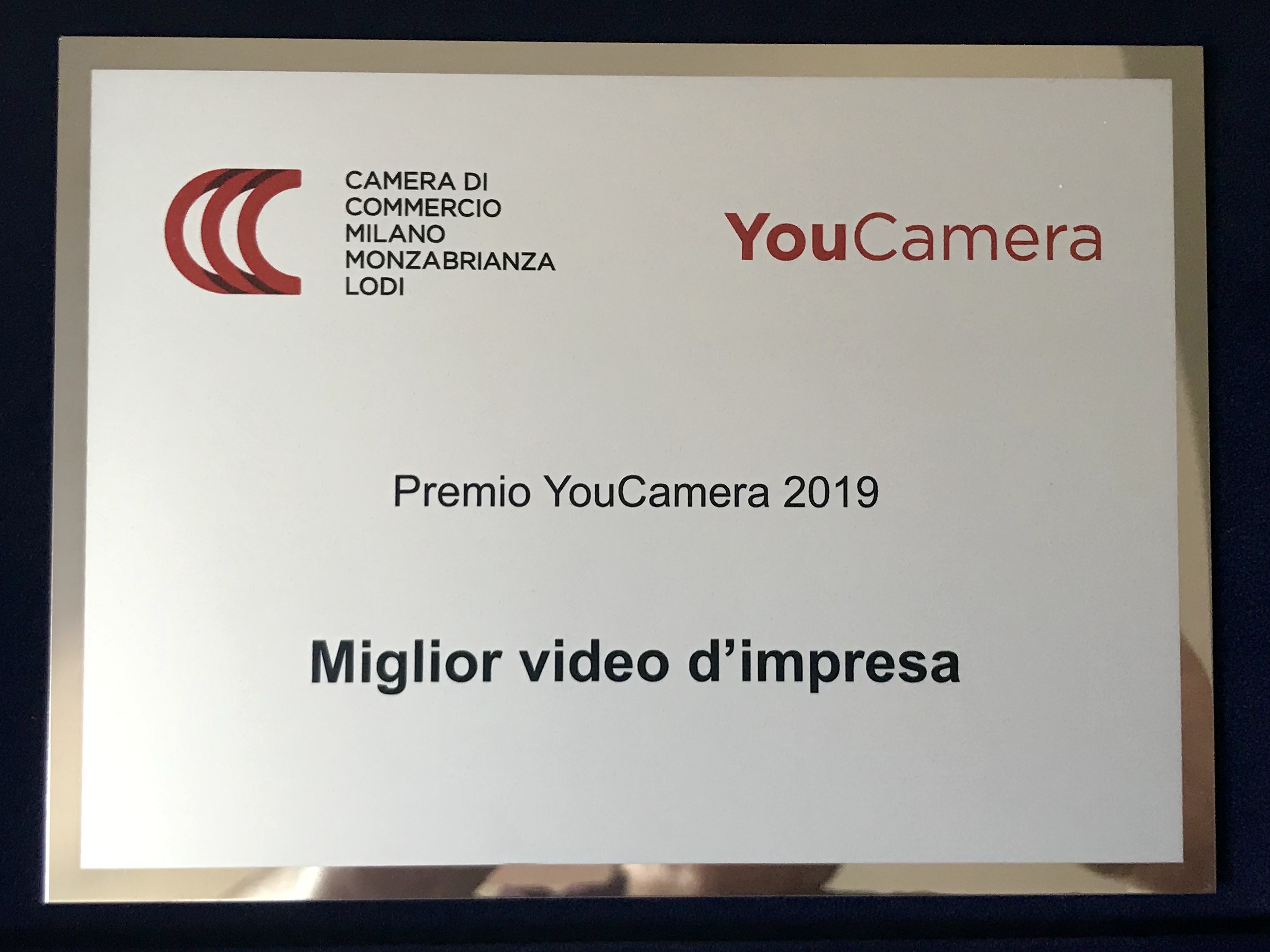 KnowAndBe.live riceve il premio "YouCamera" 2019 per il miglior video d'impresa - Knowandbe.live
